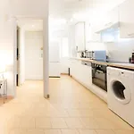 Lägenhet Ravissant Triplex Et Duplex Au Centre De St Esprit