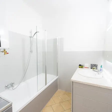 Ravissant Triplex Et Duplex Au Centre De St Esprit *