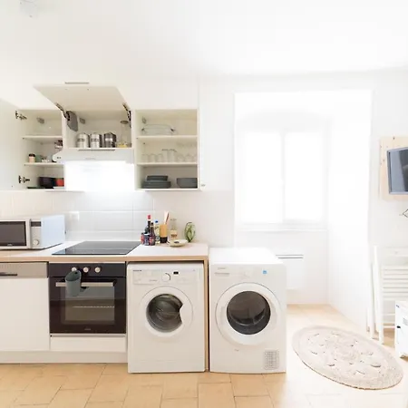 Appartement Ravissant Triplex Et Duplex Au Centre De St Esprit Pont-Saint-Esprit